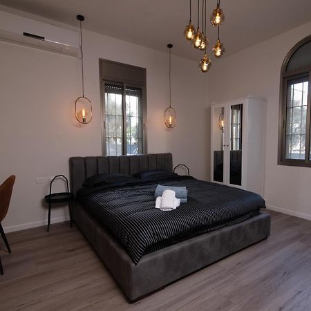 King'S Bed - Stay Royal And Stylish Bahai'S Garden 하이파 외부 사진